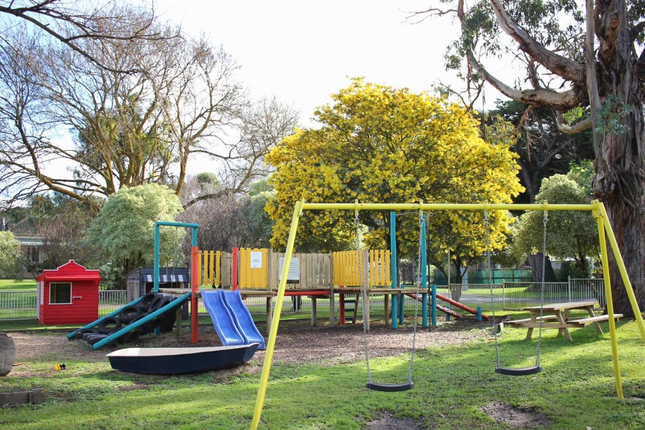 Pine Country Caravan Park Mount Gambier Exterior photo